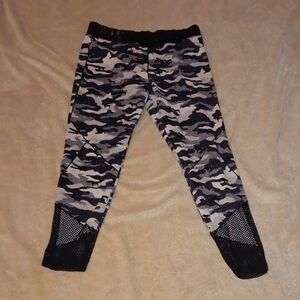 Y2K PINK Victoria's Secret Women's Camouflage Leggings with Mesh Accents